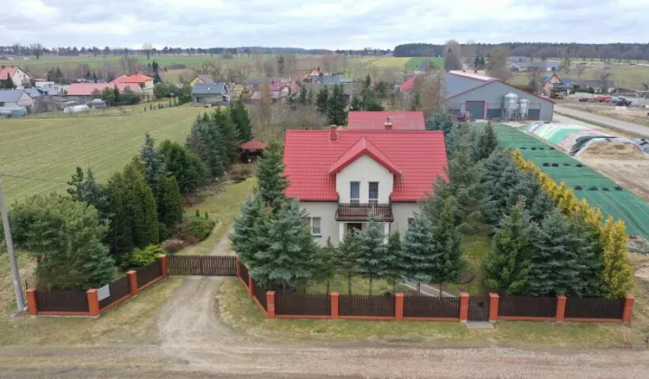 dom wolnostojący, 5 pokoi Korzeniste