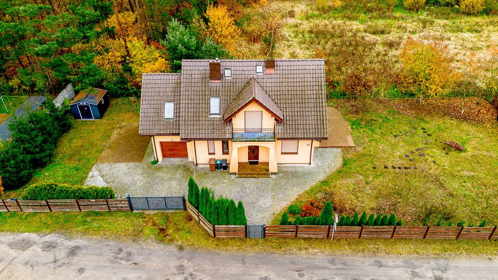 dom wolnostojący, 5 pokoi Zielonagóra. Zdjęcie 38