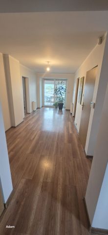 Mieszkanie 3-pokojowe Warszawa Włochy, al. Krakowska. Zdjęcie 4