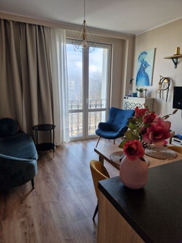 Mieszkanie 3-pokojowe Gdynia Oksywie, ul. Czwartaków. Zdjęcie 1