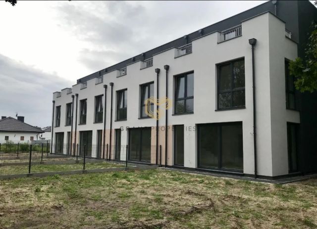 dom szeregowy, 5 pokoi Warszawa Wawer. Zdjęcie 3