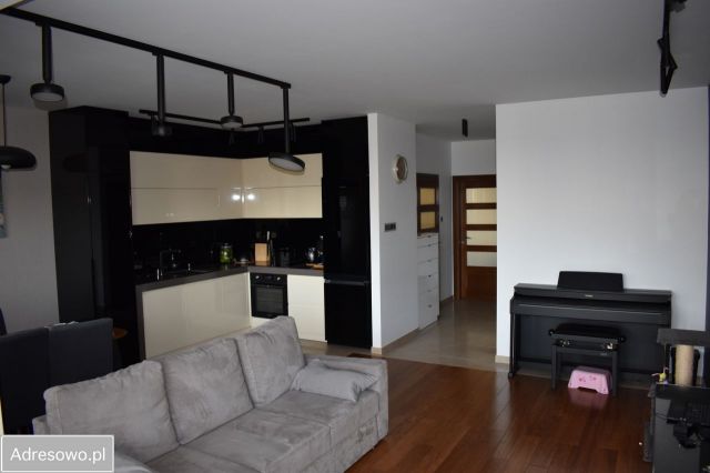 Mieszkanie 3-pokojowe Warszawa Natolin, ul. Belgradzka. Zdjęcie 1