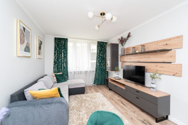 Mieszkanie 3-pokojowe Warszawa Praga-Północ, ul. Bródnowska. Zdjęcie 1