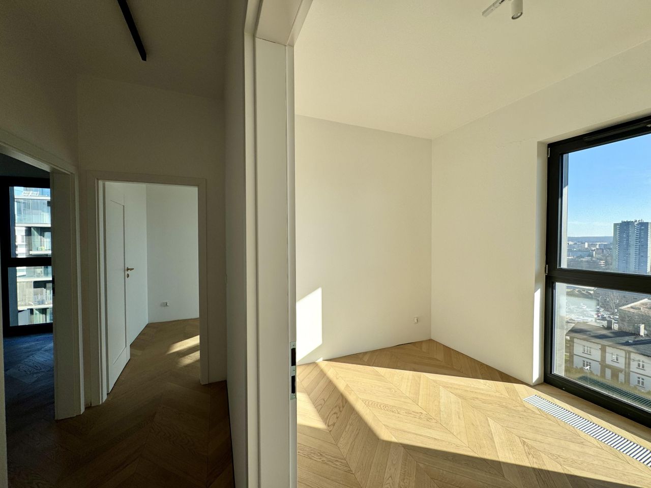 Mieszkanie 4-pokojowe Katowice Bogucice, ul. Henryka Mikołaja Góreckiego. Zdjęcie 8