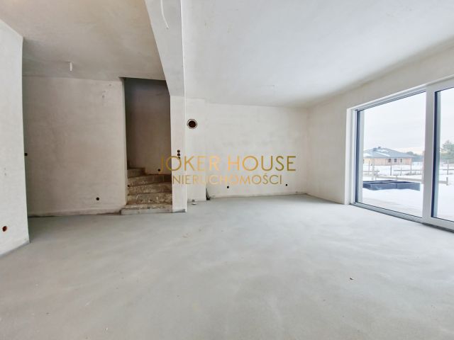 bliźniak, 4 pokoje Zabajka. Zdjęcie 3