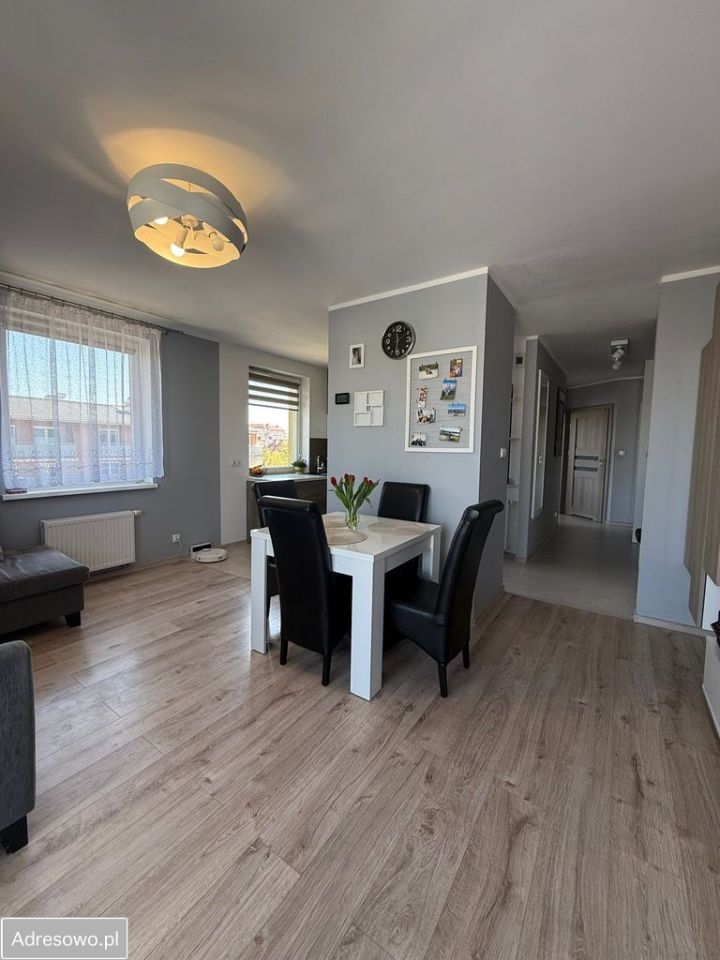 Mieszkanie 3-pokojowe Jaroty, ul. Bartąska. Zdjęcie 17