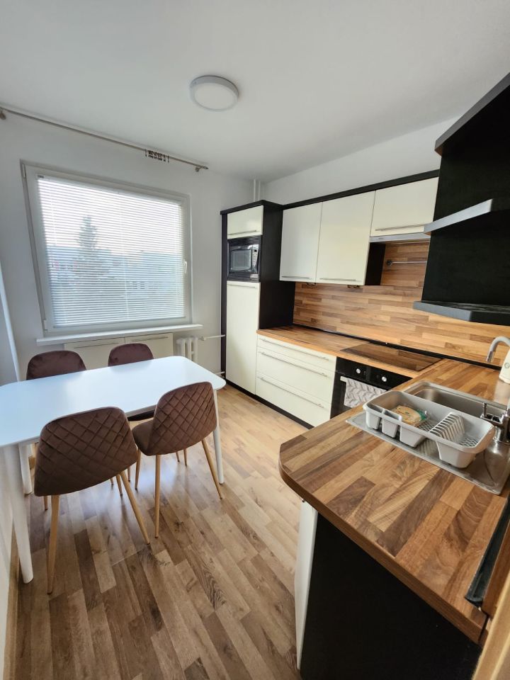 Mieszkanie 3-pokojowe Świdnica Centrum, ul. Karola Marcinkowskiego. Zdjęcie 6