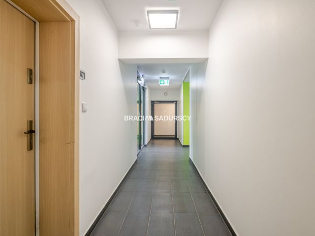 Mieszkanie 3-pokojowe Kraków Dębniki, ul. dr. Jana Piltza. Zdjęcie 31