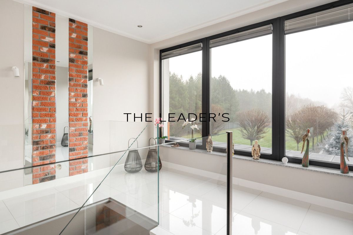 dom wolnostojący, 8 pokoi Kampinos. Zdjęcie 18