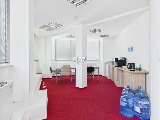 Biuro Kraków Bronowice, ul. Stańczyka. Zdjęcie 6