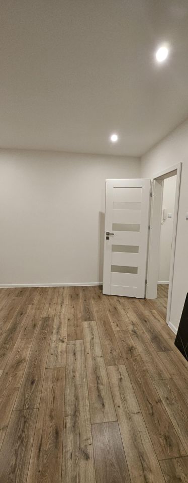 Mieszkanie 2-pokojowe Rzeszów Baranówka, ul. Stefana Starzyńskiego. Zdjęcie 2