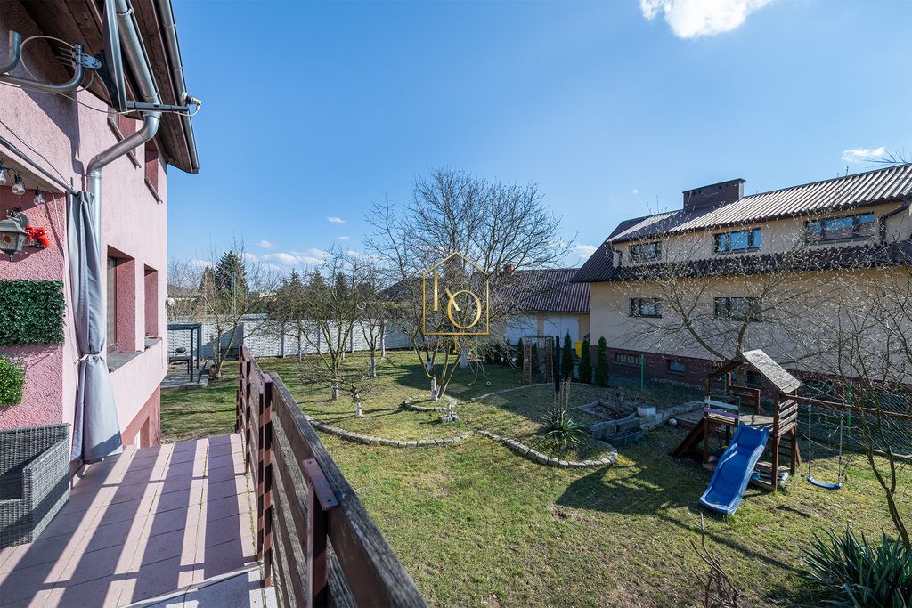 dom wolnostojący, 6 pokoi Michałowice. Zdjęcie 21