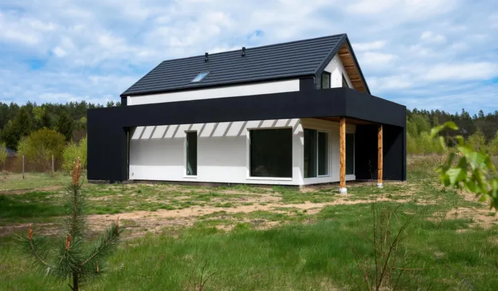 dom wolnostojący, 4 pokoje Mała Piaśnica, ul. Sosnowa