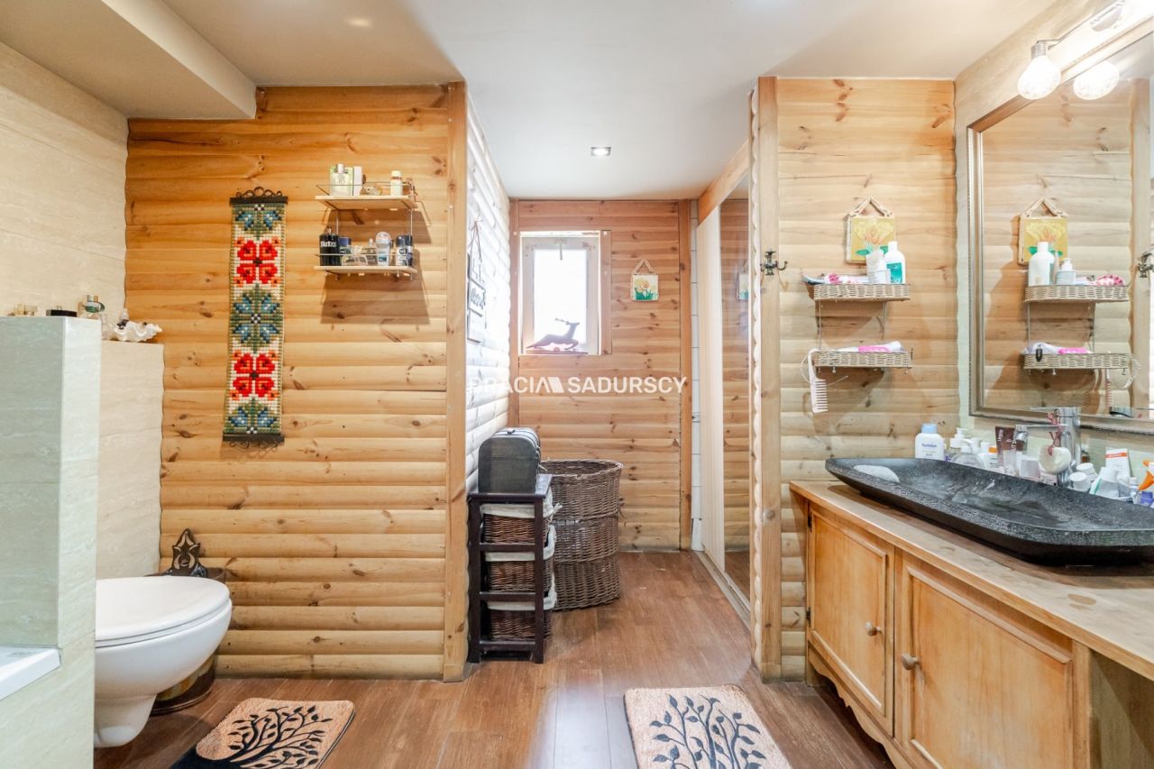 dom wolnostojący, 5 pokoi Kraków, ul. Lubocka. Zdjęcie 16