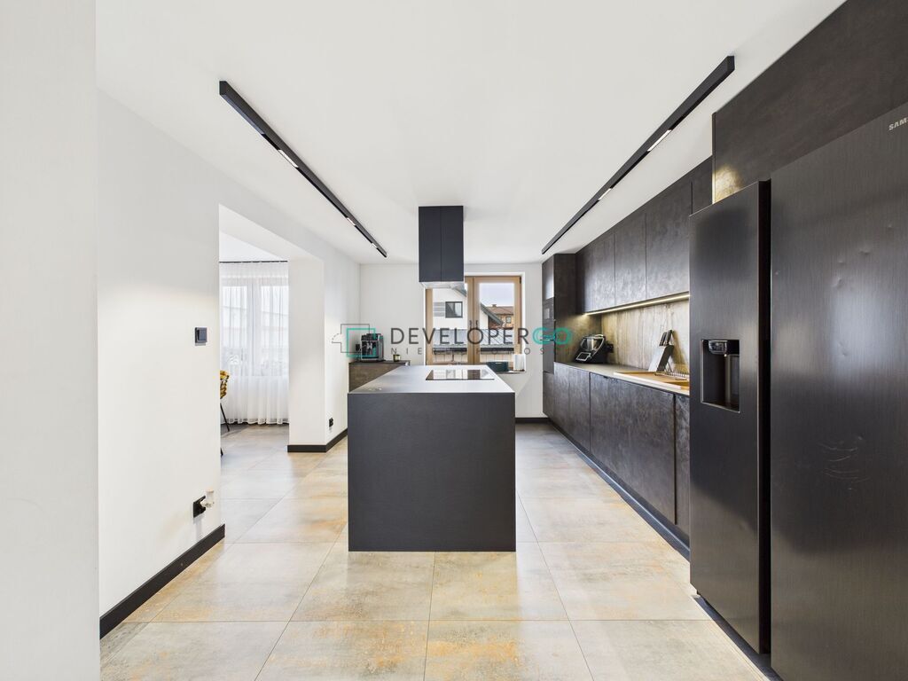 dom wolnostojący, 5 pokoi Porosły, ul. Zaułek. Zdjęcie 2