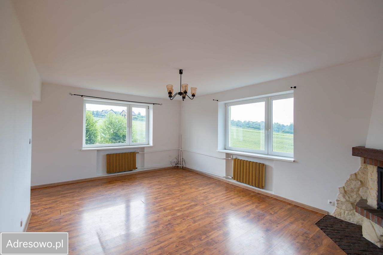 bliźniak, 6 pokoi Cieszyn. Zdjęcie 12