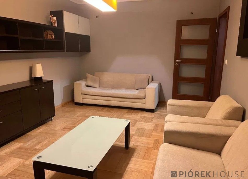 Mieszkanie 3-pokojowe Warszawa Praga-Południe, al. Stanów Zjednoczonych. Zdjęcie 1