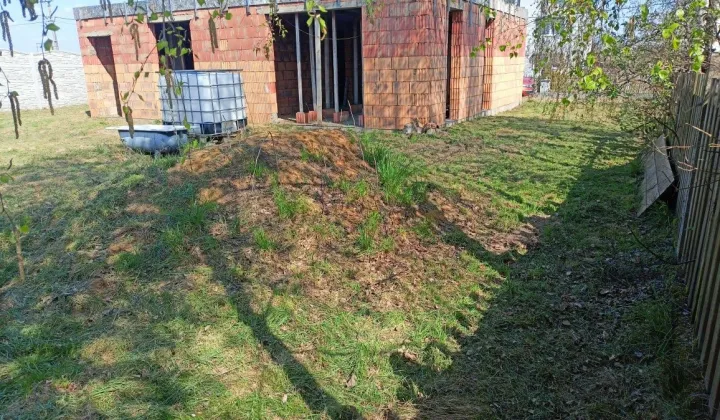 Działka budowlana Latowice