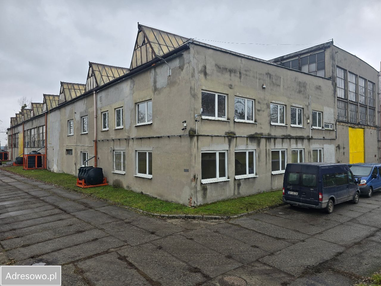 Hala/magazyn Wyry. Zdjęcie 13