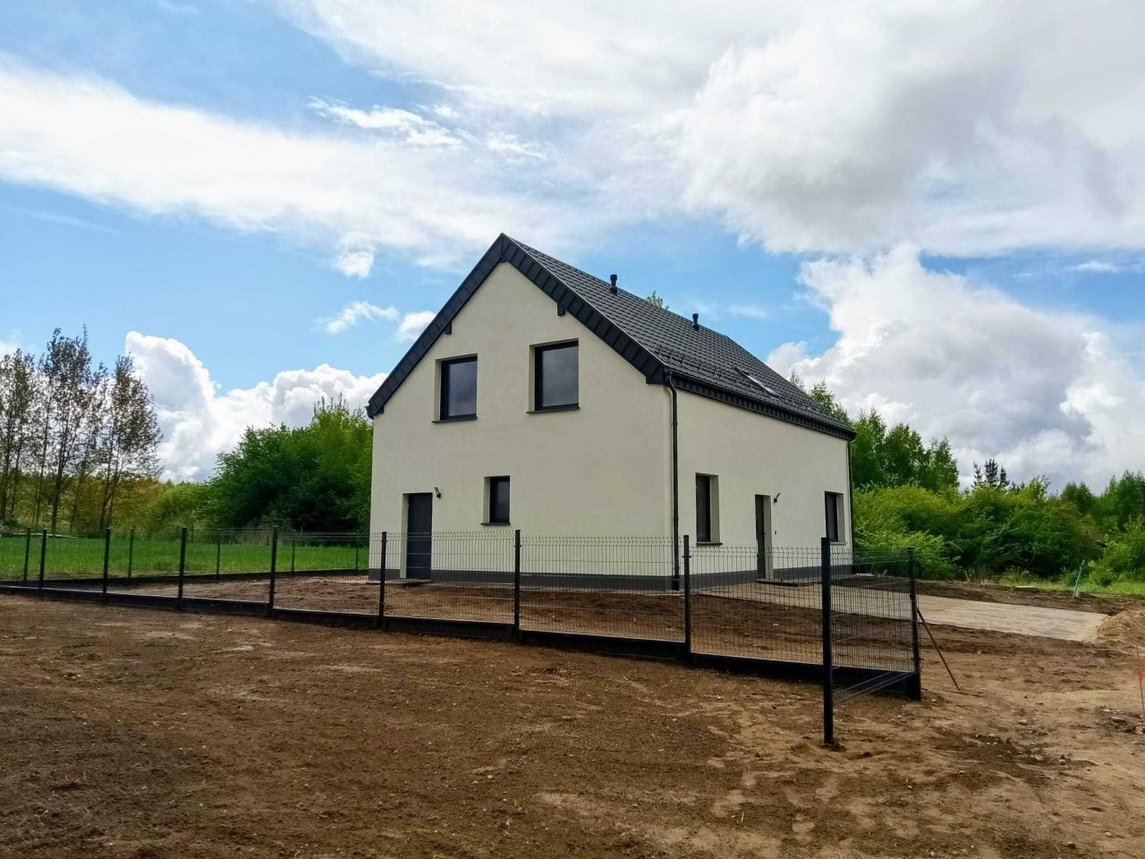 dom wolnostojący Kościerzyna, ul. ks. Stanisława Czapiewskiego. Zdjęcie 2