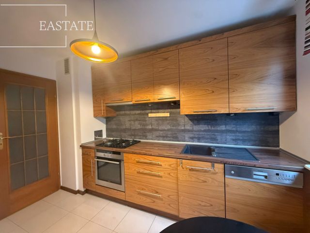 Mieszkanie 3-pokojowe Warszawa Bemowo, ul. Rosy Bailly. Zdjęcie 2