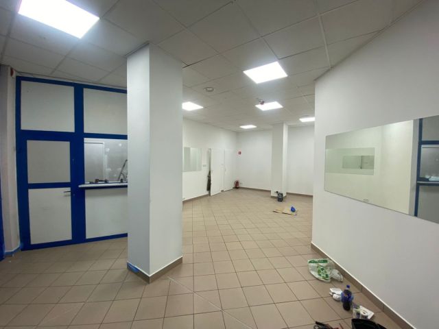 Lokal Wrocław Szczepin, ul. Legnicka. Zdjęcie 2