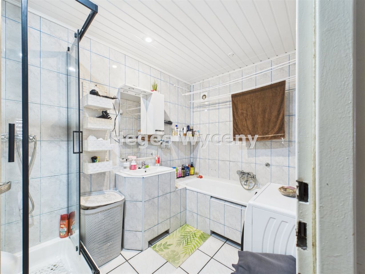 Mieszkanie 4-pokojowe Trzebień. Zdjęcie 12