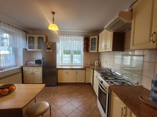 dom wolnostojący, 5 pokoi Korzeniste. Zdjęcie 10