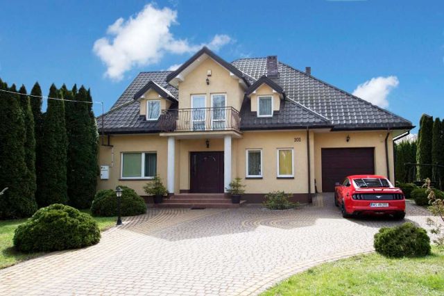 dom wolnostojący Siedlce Centrum, ul. Cmentarna. Zdjęcie 1