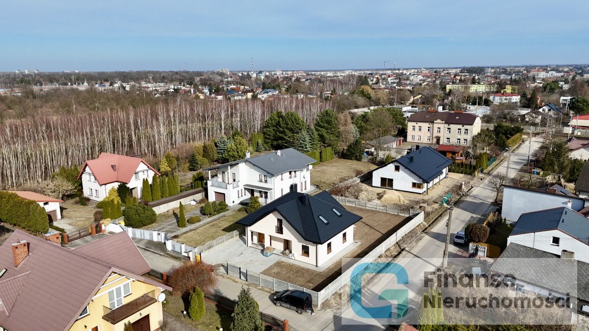 dom wolnostojący, 5 pokoi Skierniewice, ul. Sosnowa. Zdjęcie 22