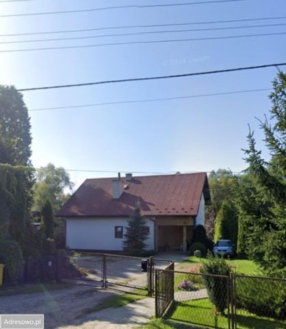 dom wolnostojący, 7 pokoi Tylicz, ul. Kazimierza Wielkiego. Zdjęcie 1