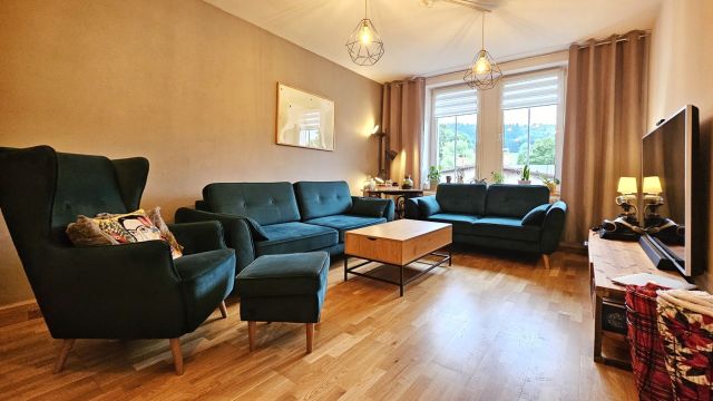 Mieszkanie 3-pokojowe Jedlina-Zdrój Kamieńsk. Zdjęcie 1