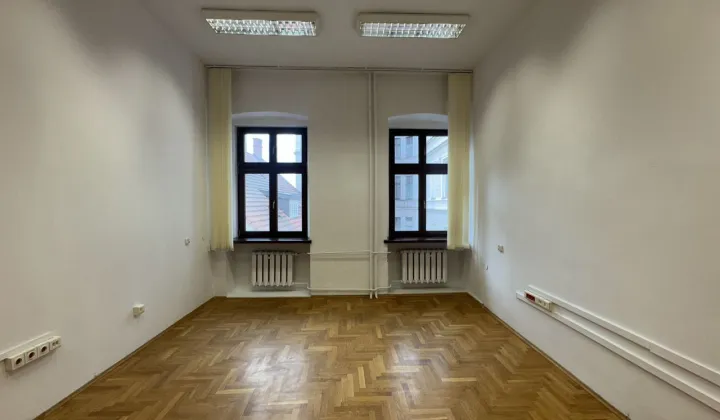 Biuro Wrocław Stare Miasto, pl. Teatralny