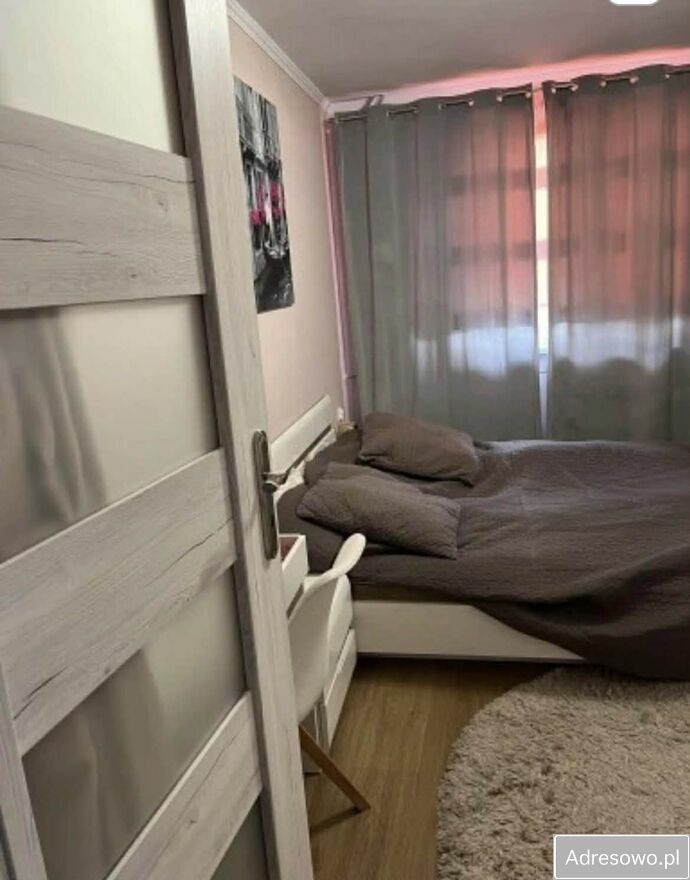 Mieszkanie 3-pokojowe Brudzew. Zdjęcie 7