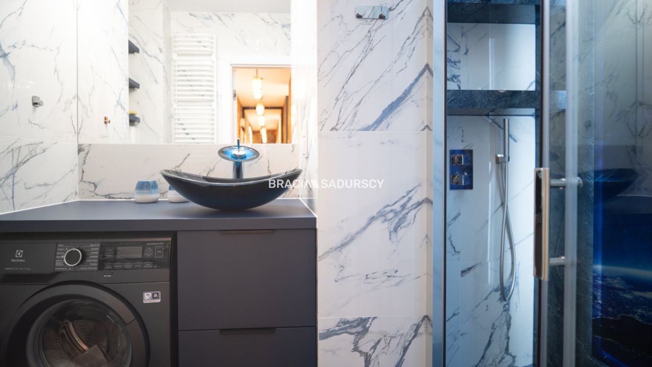 Mieszkanie 5-pokojowe Kraków Bieżanów, ul. Henryka i Karola Czeczów. Zdjęcie 11