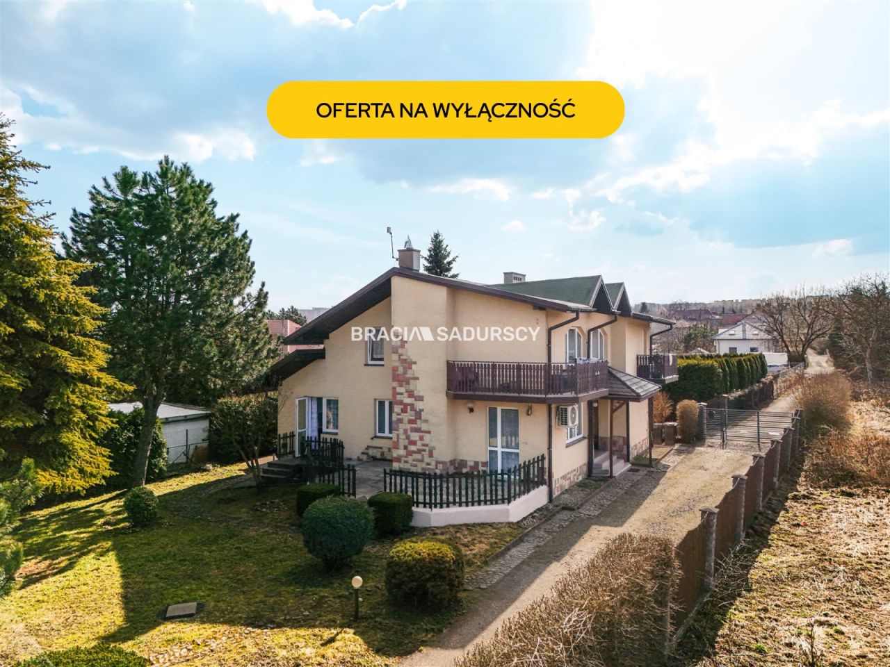 dom wolnostojący, 6 pokoi Kraków Bieżanów, ul. Młodzieży. Zdjęcie 1