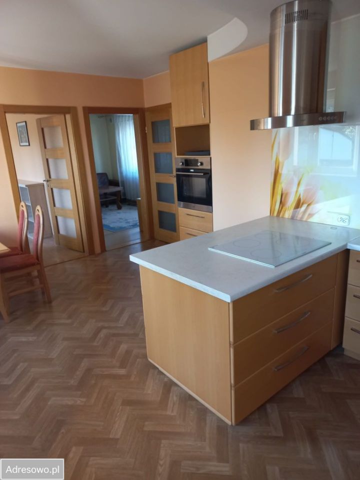 dom wolnostojący, 7 pokoi Radomsko. Zdjęcie 17