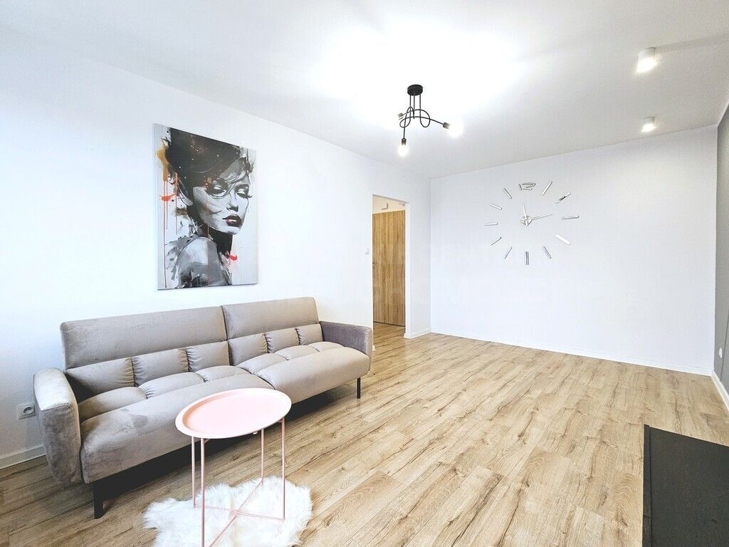 Mieszkanie 2-pokojowe Bydgoszcz Błonie, ul. Konstantego Ildefonsa Gałczyńskiego. Zdjęcie 2