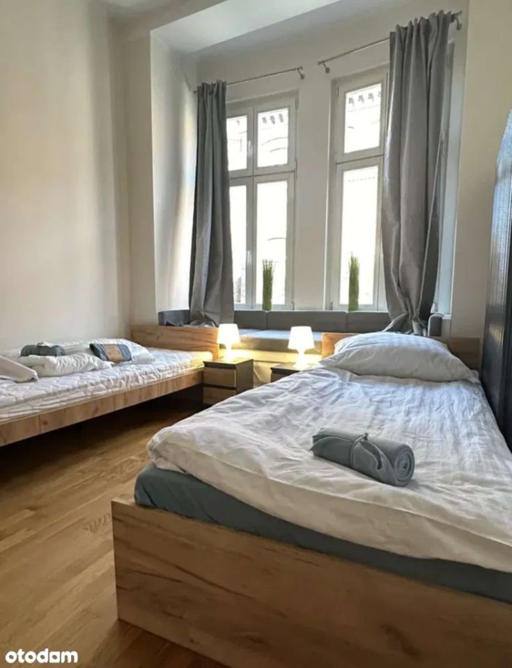 Mieszkanie 3-pokojowe Bytom Śródmieście, ul. Sądowa. Zdjęcie 3