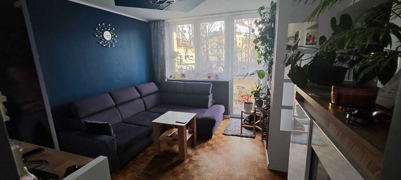 Mieszkanie 3-pokojowe Łódź Kurak, ul. Konstantego Ciołkowskiego. Zdjęcie 1