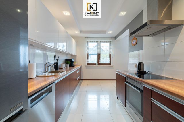 dom wolnostojący, 6 pokoi Barcząca. Zdjęcie 6