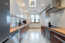 dom wolnostojący, 6 pokoi Barcząca. Zdjęcie 4