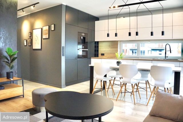 Mieszkanie 3-pokojowe Katowice Muchowiec, ul. Francuska. Zdjęcie 1