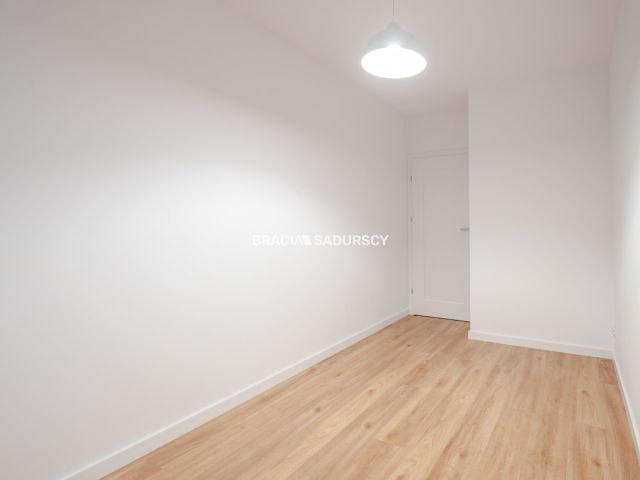 Mieszkanie 3-pokojowe Kraków Grzegórzki, ul. Bajeczna. Zdjęcie 15