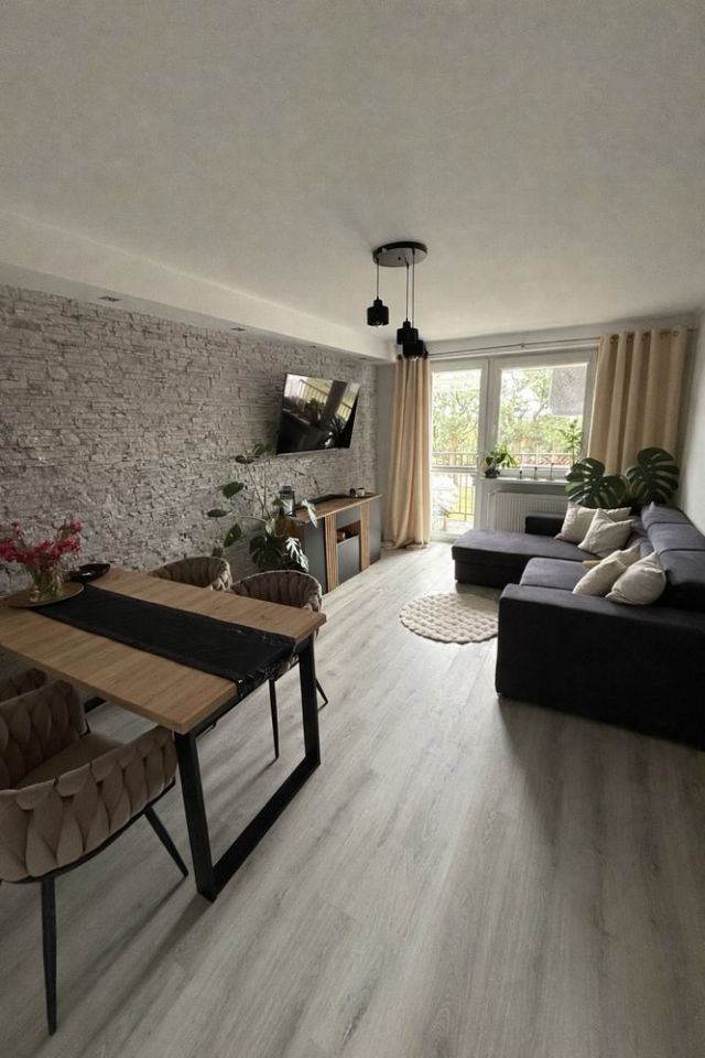 Mieszkanie 3-pokojowe Kurowo. Zdjęcie 1