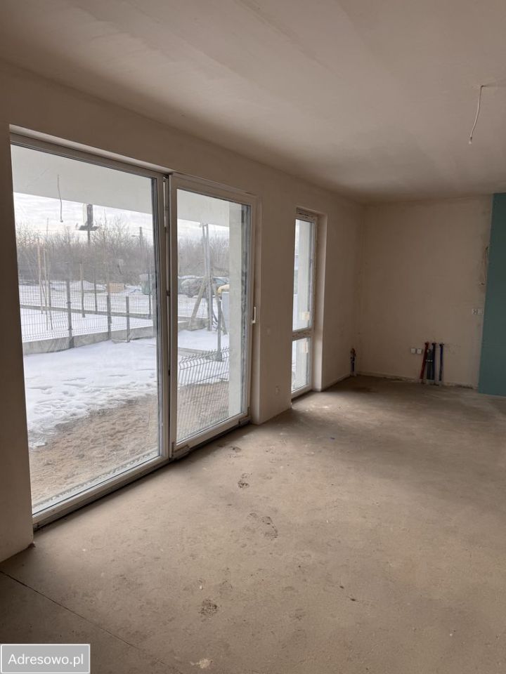 Mieszkanie 3-pokojowe Warszawa Wawer, ul. Kuligowska. Zdjęcie 1