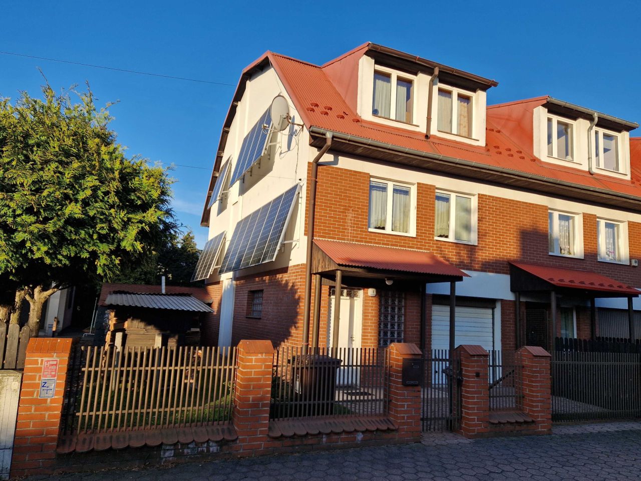 dom szeregowy, 6 pokoi Siemianowice Śląskie Bytków. Zdjęcie 1