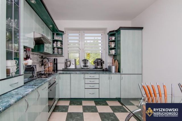 dom wolnostojący, 6 pokoi Jarosławiec. Zdjęcie 8