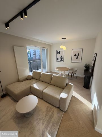 Mieszkanie 3-pokojowe Warszawa Żoliborz, ul. Kaliny Jędrusik. Zdjęcie 1