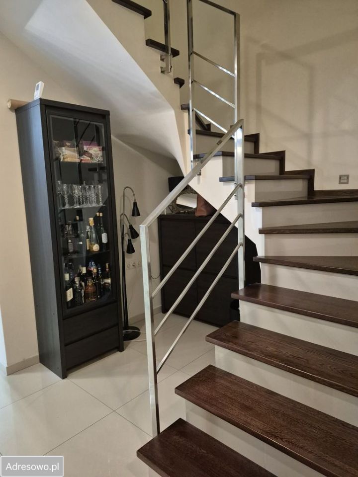 dom szeregowy, 3 pokoje Grodzisk Mazowiecki Centrum, ul. Wł. Reymonta. Zdjęcie 3